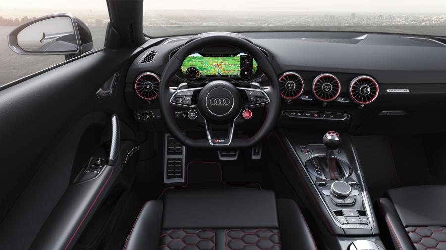Торпедо Audi TT RS Roadster (8S) 2019 года  (WW) (фото 15 из 25)
